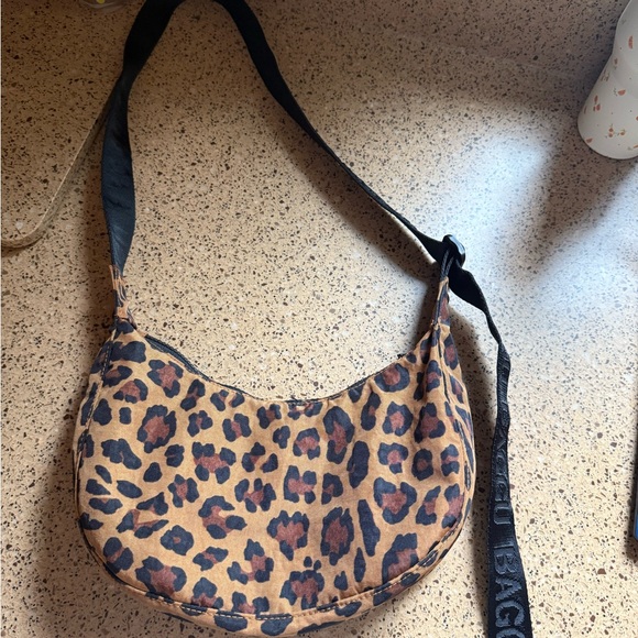 Leopard Print Women's Bag - Picture 3 of 7